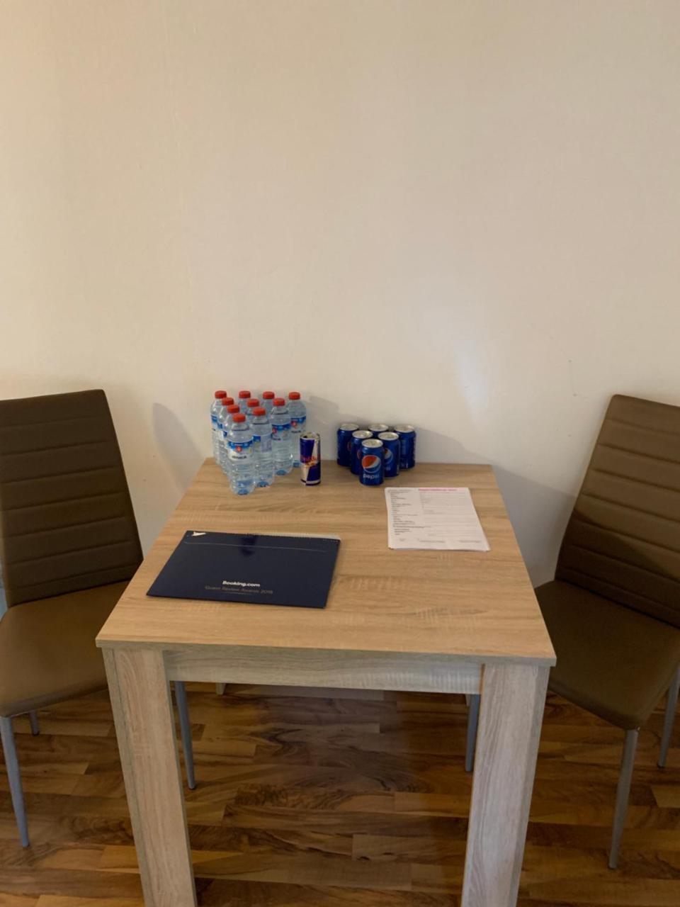 Kn Kahtan Boarding House Leilighet München Eksteriør bilde