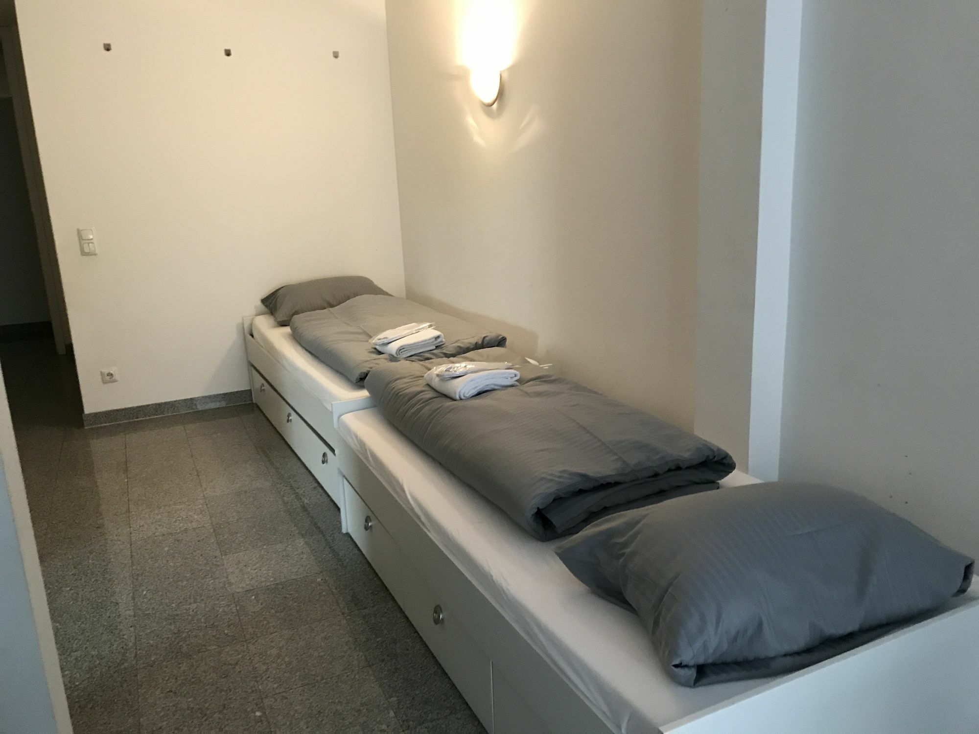 Kn Kahtan Boarding House Leilighet München Eksteriør bilde