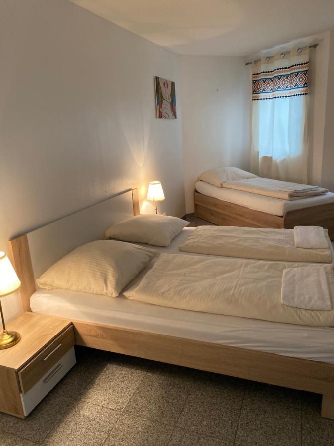 Kn Kahtan Boarding House Leilighet München Eksteriør bilde