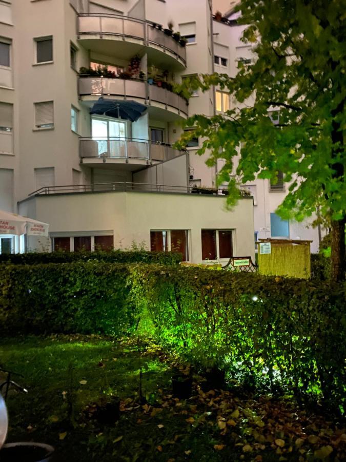 Kn Kahtan Boarding House Leilighet München Eksteriør bilde
