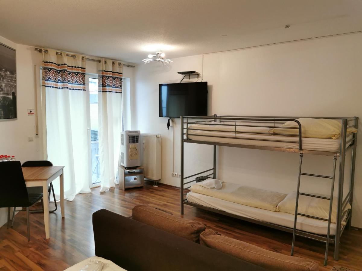 Kn Kahtan Boarding House Leilighet München Eksteriør bilde